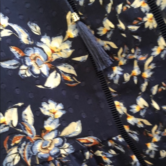 Dress - Picture 4 of 8